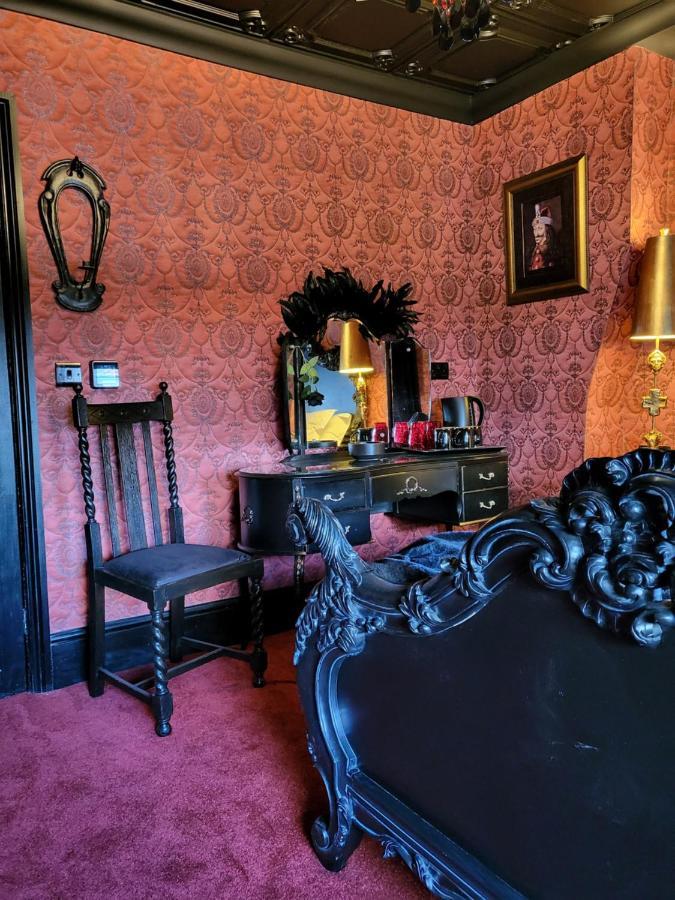 Wednesday'S Family Rooms York Exteriér fotografie